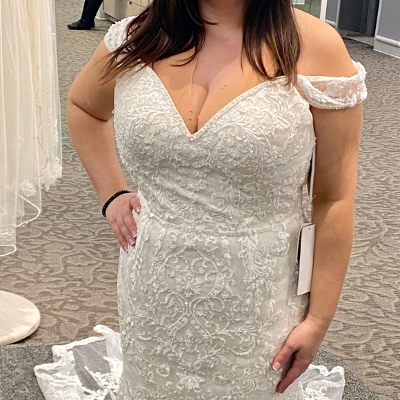 Oleg Cassini Dresses New Wedding Dress Altered Poshmark